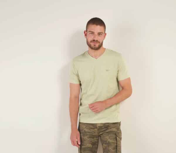 t-shirt col V casual