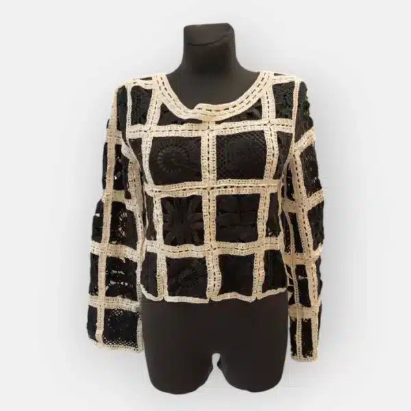 pull en crochet noir