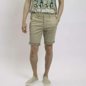 short chino