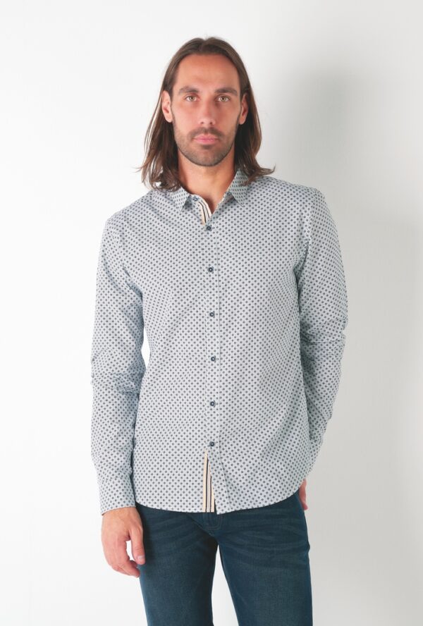 Chemise