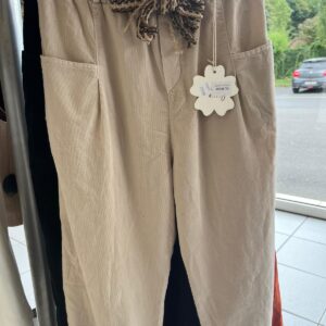Pantalon velours léger ceinture tissu