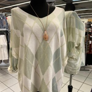 Pull Motif Losange avec Pendentif